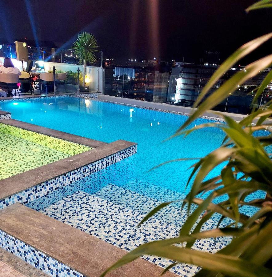 El Vistra Hotel Анхелес Экстерьер фото