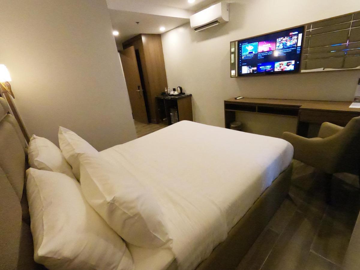 El Vistra Hotel Анхелес Экстерьер фото