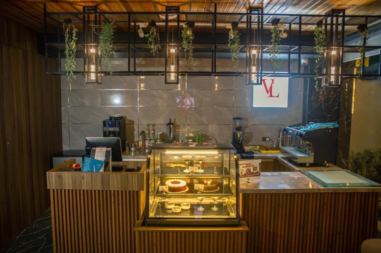 El Vistra Hotel Анхелес Экстерьер фото