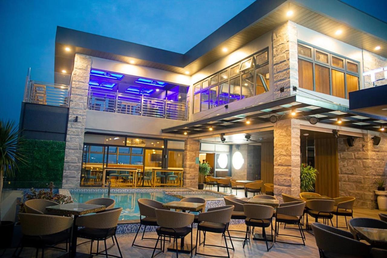 El Vistra Hotel Анхелес Экстерьер фото